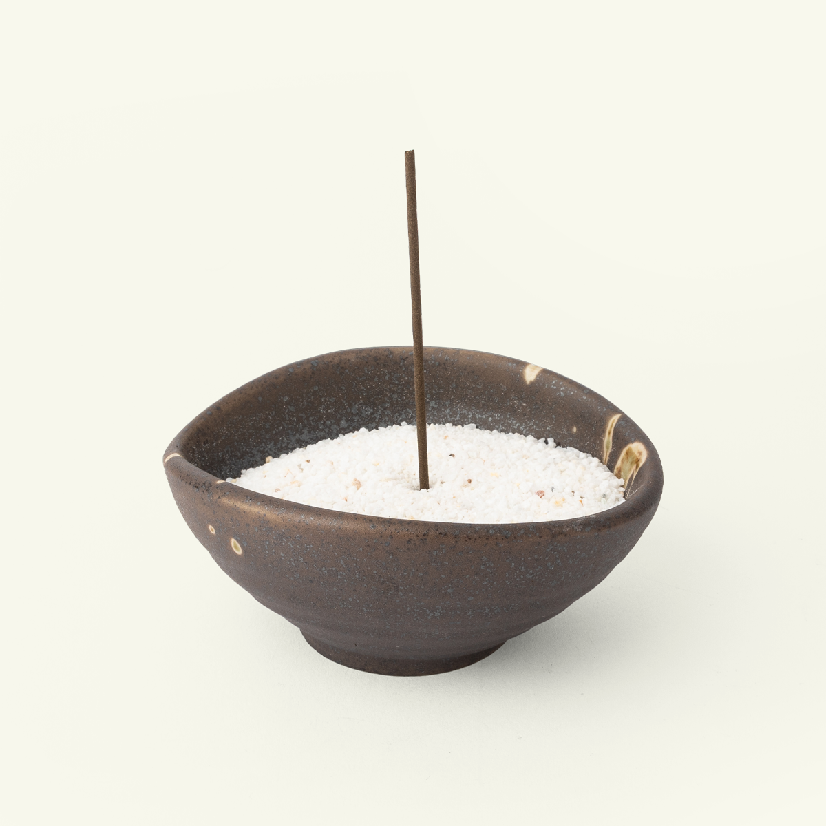 Boat-shaped Funagata ceramic Japanese incense burner in Oribe style with Midare Hake brushstroke finish, designed for stick incense and loose ash.